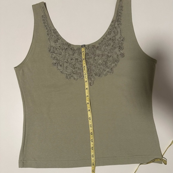 Style New York Cropped Tank Top L Green with Front Design - Picture 10 of 10
